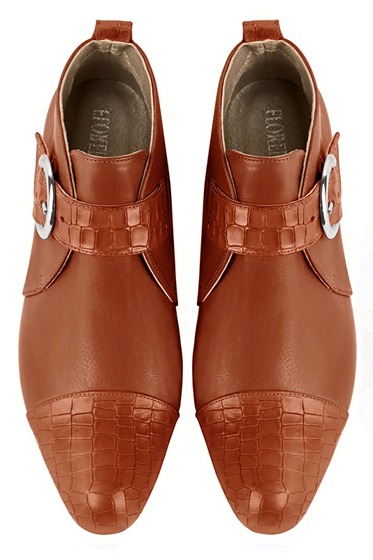 Terracotta orange women's ankle boots with buckles at the front. Round toe. Low flare heels. Top view - Florence KOOIJMAN